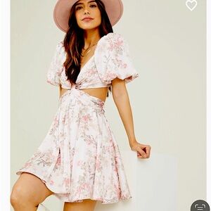 Altar’s State Anne Marie Floral dress